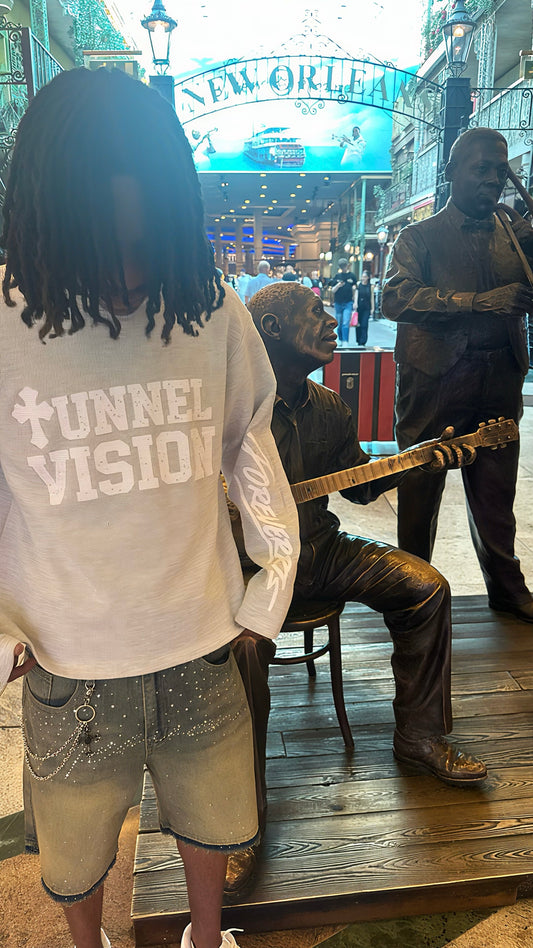 GREY&WHITE ‘TUNNEL VISION’ WAFFLE KNIT